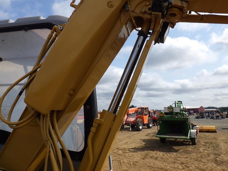 komatsu-pc58uu-3-image-15