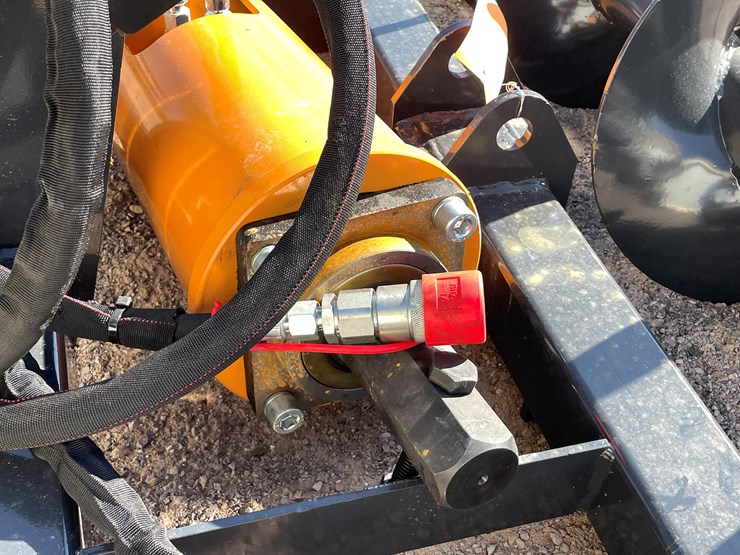 #2049-•-skid-steer-auger-drive-and-bit-image-6
