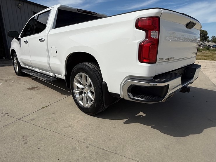 2019-chevrolet-k1500-image-26