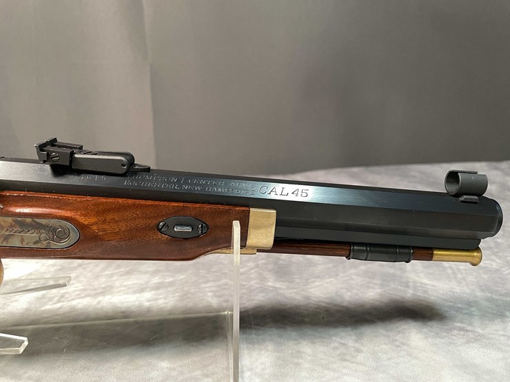 #5177-•-thompson-j.-center-arms,-.45-cal.-muzzleloader,-sn:-34615,-(neenah,-wi)-image-11