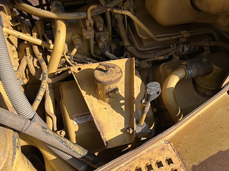 caterpillar-d9r-image-32