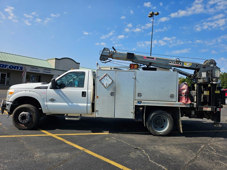 2011-ford-f450-image-8