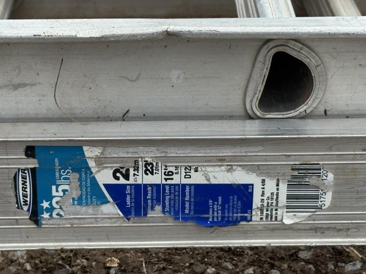 werner-16-ft-aluminum-extension-ladder-image-3