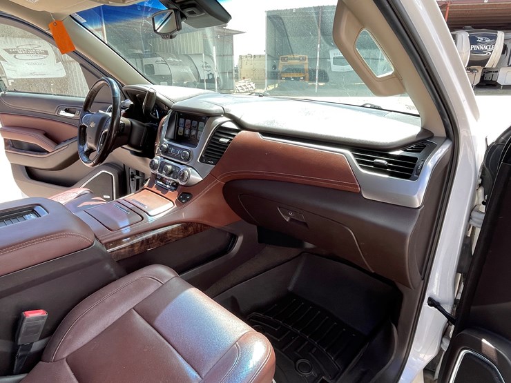 2017-chevrolet-tahoe-image-84