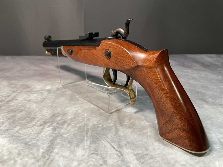 #5177-•-thompson-j.-center-arms,-.45-cal.-muzzleloader,-sn:-34615,-(neenah,-wi)-image-6