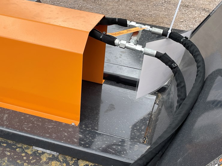 #2001-•-skid-steer-brush-cutter-image-8
