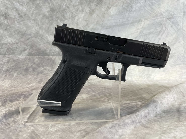 #5140-•-glock-g45,-9mm-luger-pistol,-sn:-brkw514,-(neenah,-wi)-image-3