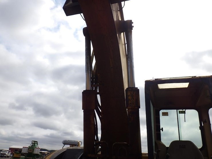 caterpillar-313b-cr-image-12
