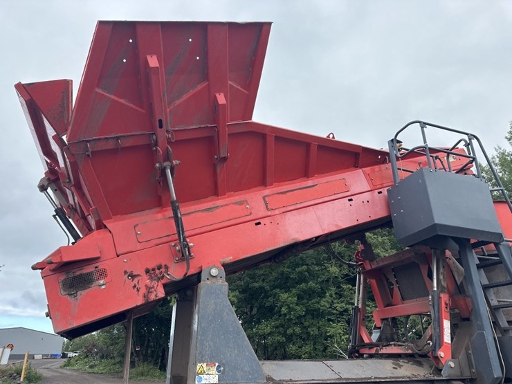 2017-sandvik-qs331-image-10