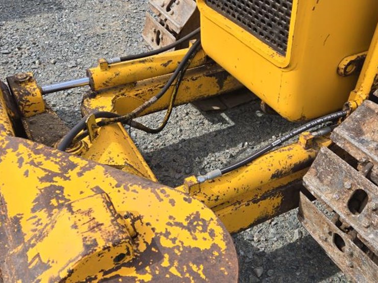 deere-350b-image-17