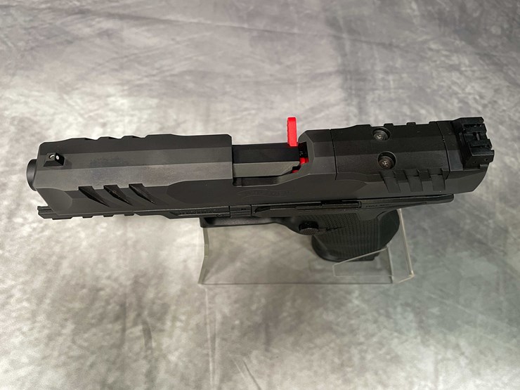 #5161-•-walther-pdp,-9mm-luger-pistol,-sn:-fdc3777,-(neenah,-wi)-image-9