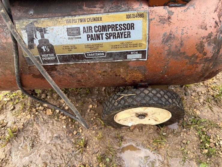 craftsman-1.5hp,-110v,-air-compressor,-150-psi,-twin-cylinder,-20-gallon---image-3