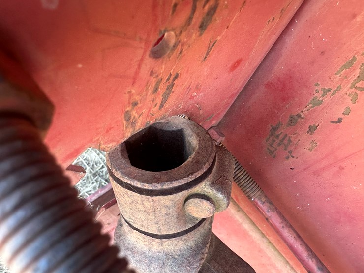 2004-case-ih-1010-image-14