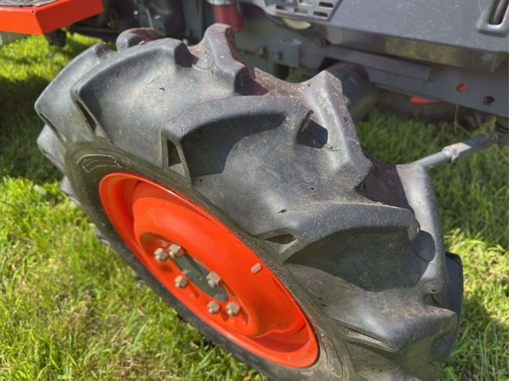 kubota-l2900-image-6
