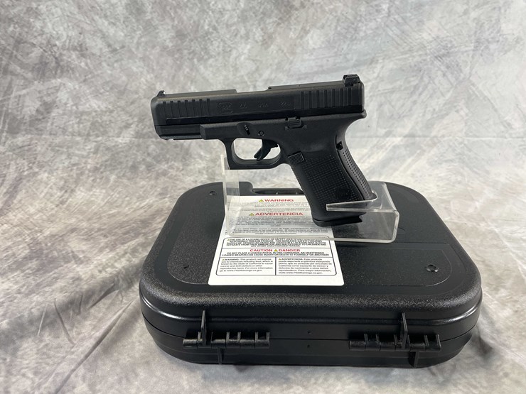 #5141-•-glock-g44,-22-lr-pistol,-sn:-aenr179,-(neenah,-wi)-image-1