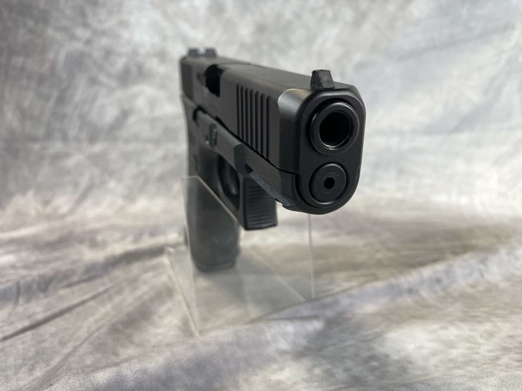 #5140-•-glock-g45,-9mm-luger-pistol,-sn:-brkw514,-(neenah,-wi)-image-4