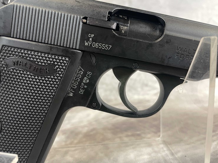 #5143-•-walther-ppk/s,-22-lr-pistol,-sn:-wf065557,-(neenah,-wi)-image-10