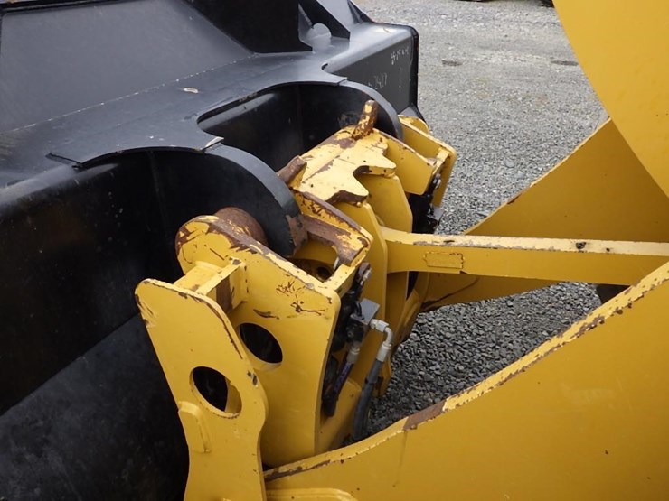 caterpillar-930m-image-9