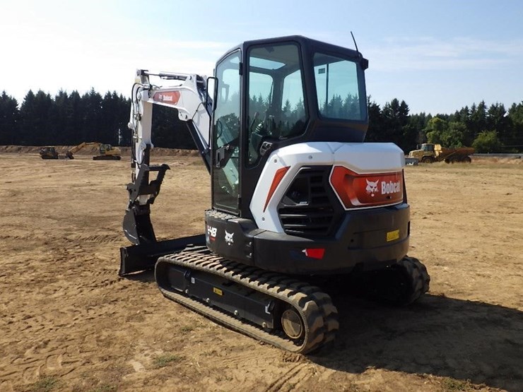 2024-bobcat-e48-hydraulic-excavator-image-6