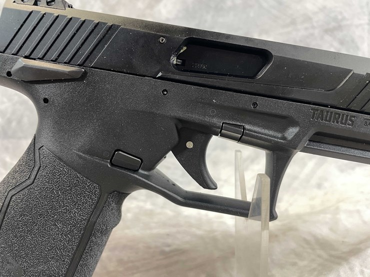 #5144-•-taurus,-22-lr-pistol,-sn:-tx22141,-(neenah,-wi)-image-9