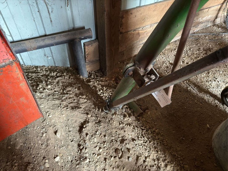3pt-post-hole-digger,-540pto,-8”-bit-image-4