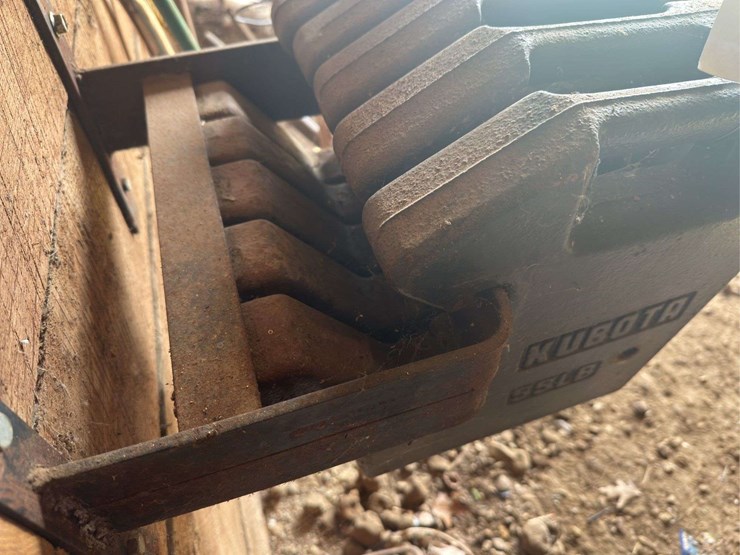 (5)-kubota-55lb-suitcase-weights,-selling-5-x-$-image-4