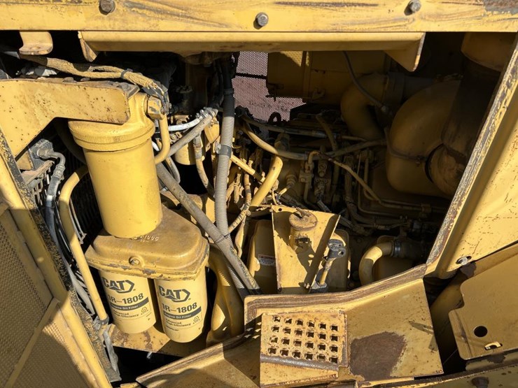 caterpillar-d9r-image-30