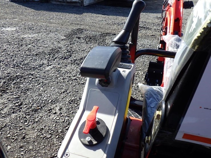 2025-tpm-tpm-16-hydraulic-excavator-image-23