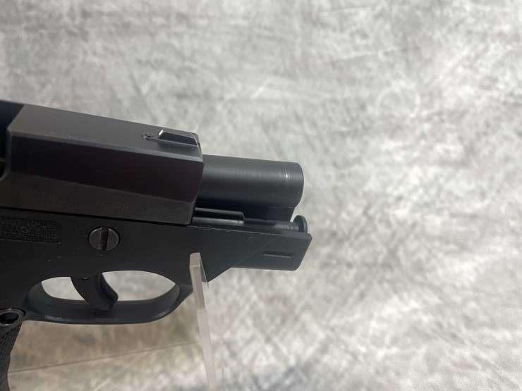 #5173-•-beretta-nano,-9mm-luger-pistol,-sn:-nu160530,-(neenah,-wi)-image-14
