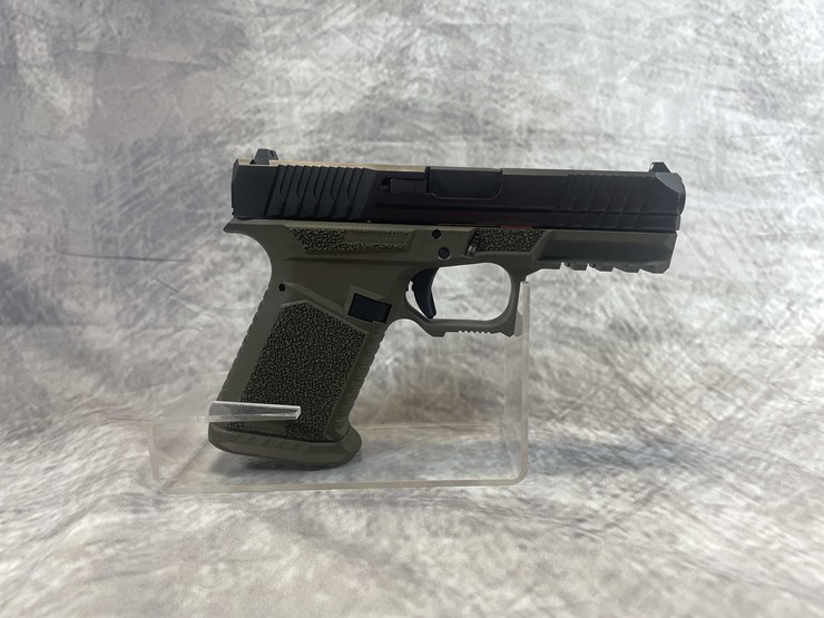#5174-•-sct-model-19,-9mm-luger-pistol,-sn:-aaa0022897,-(neenah,-wi)-image-1