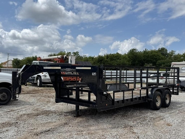 gooseneck-trailer-image-4