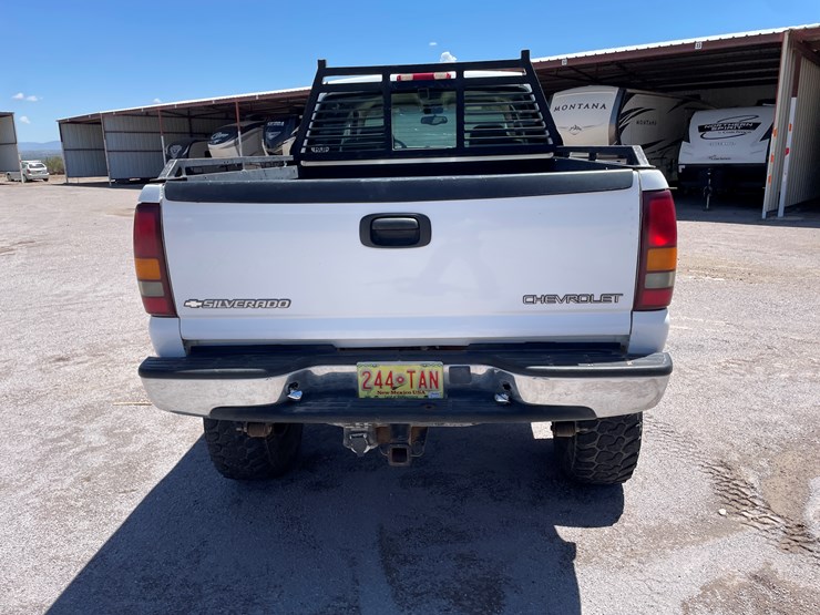 #509-•-2001-chevy-silverado-2500hd-4x4-(nm-title-in-delay)-image-7