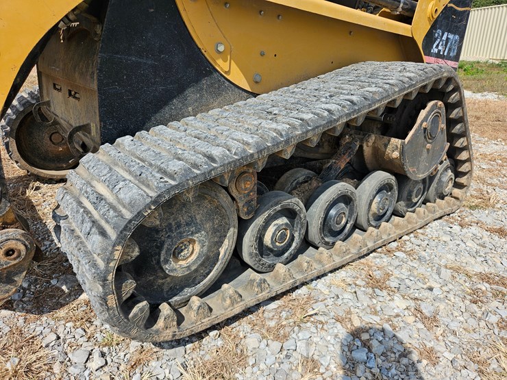 caterpillar-247b-image-46