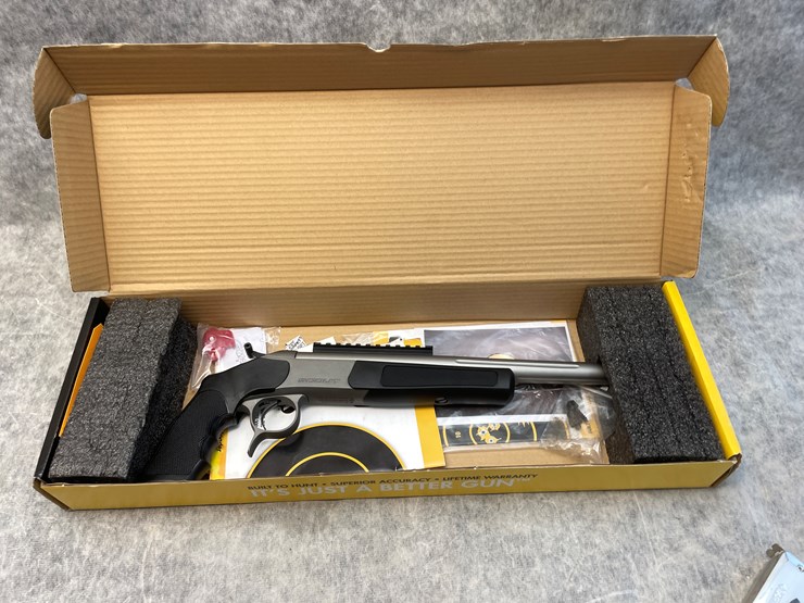 #4509-•-cva-scout-350-legend-pistol-sn:-61-04-001102-24-(princeton,-mn)-image-12