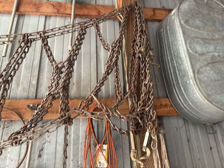 tractor-tire-chains---possibly-for-16.9x28-tires-(chains-only,-no-other-ite-image-4