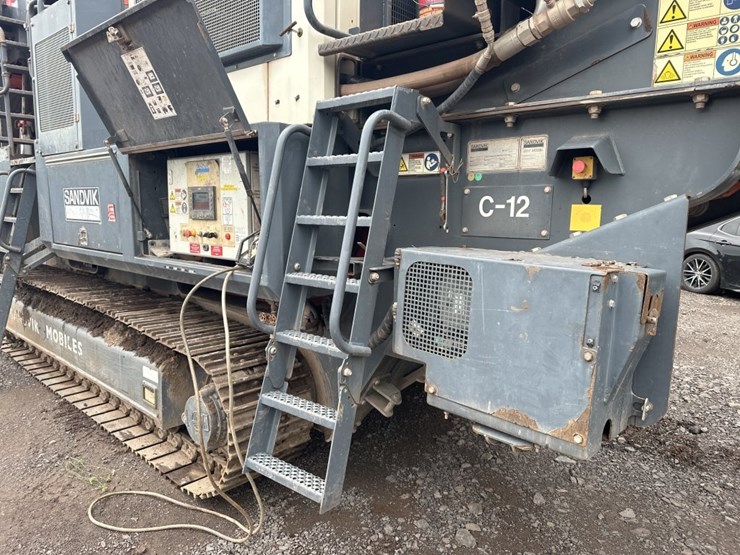 2017-sandvik-qs331-image-39