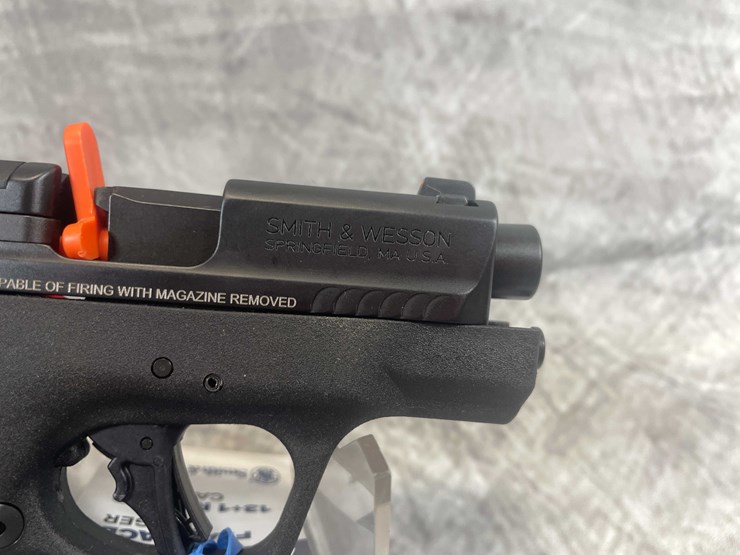 #5172-•-smith-&-wesson-m&p-shield,-9mm-luger-pistol,-sn:-jnj6613-(neenah,-wi)-image-15