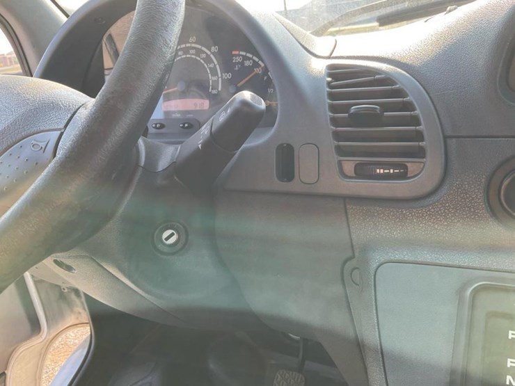 2004-dodge-sprinter-2500-image-66