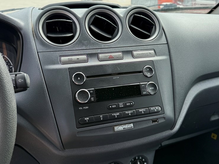 2012-utility-van-image-67