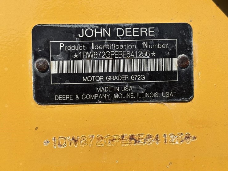 2012-deere-672gp-image-94