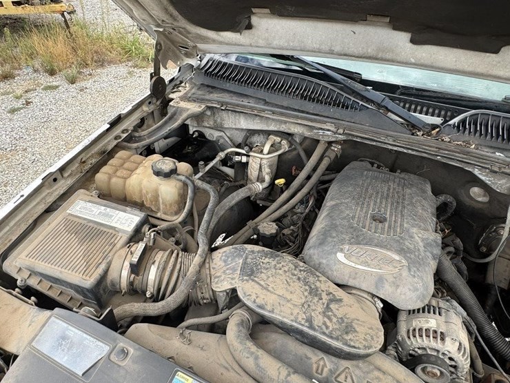 2003-chevrolet-silverado-image-20
