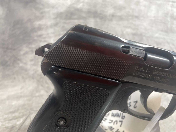 #5180-•-luscnik-polish,-9mm-luger-pistol,-sn:-dt04114,-(neenah,-wi)-image-9
