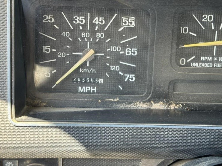 1993-ford-f70-image-13