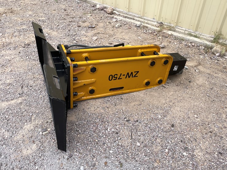 #2017-•-skid-steer-concrete-breaker-image-10