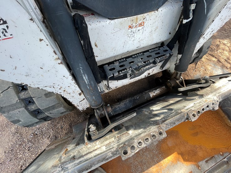 #506-•-bobcat-ts95-image-12