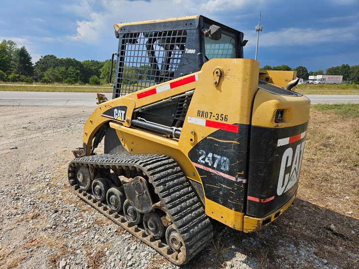 caterpillar-247b-image-8