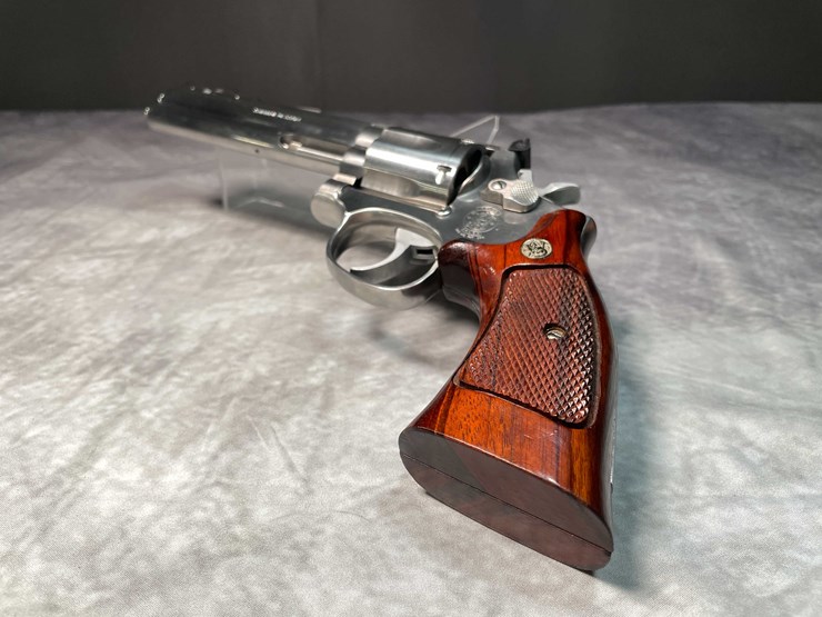 #5178-•-smith-&-wesson,-357-mag-revolver,-sn:-m686-1,-(neenah,-wi)-image-6
