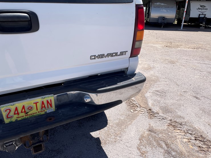 #509-•-2001-chevy-silverado-2500hd-4x4-(nm-title-in-delay)-image-21