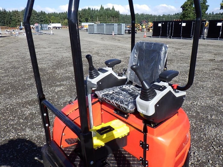 2025-tpm-tpm-16-hydraulic-excavator-image-19