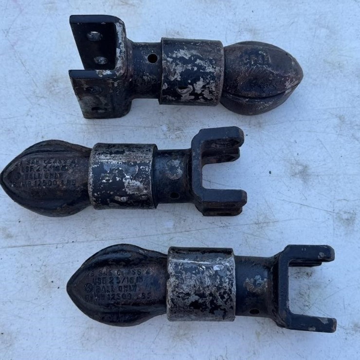 2 5/16 in Trailer Couplers